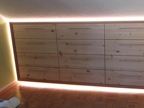 Schlafzimmer, Bild 6