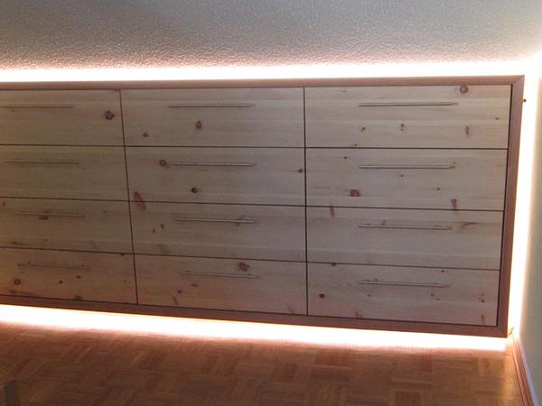 Schlafzimmer, Bild 8