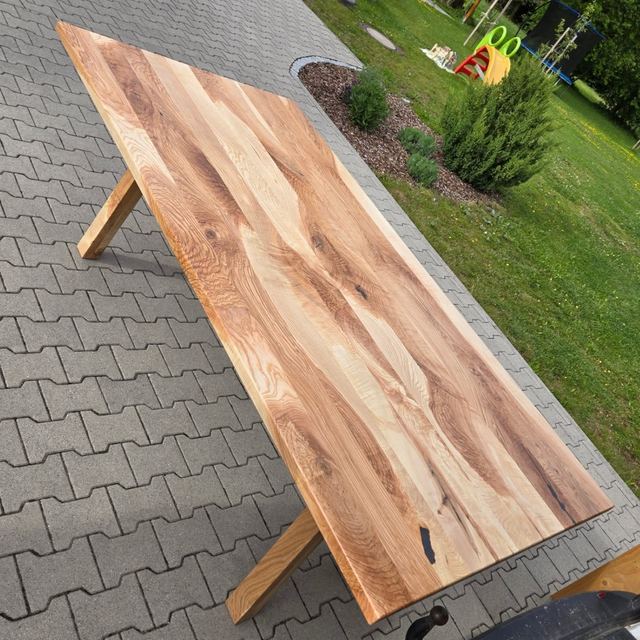 Wenn der Tisch zurück kommt wo er einst als Baum 🌳 stand. Esstisch in Esche massiv Echt-Echtler wir bauen …